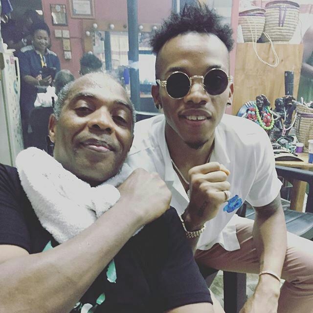 Felabration 2017: Femi Kuti Strikes Pose With Wizkid And Tekno