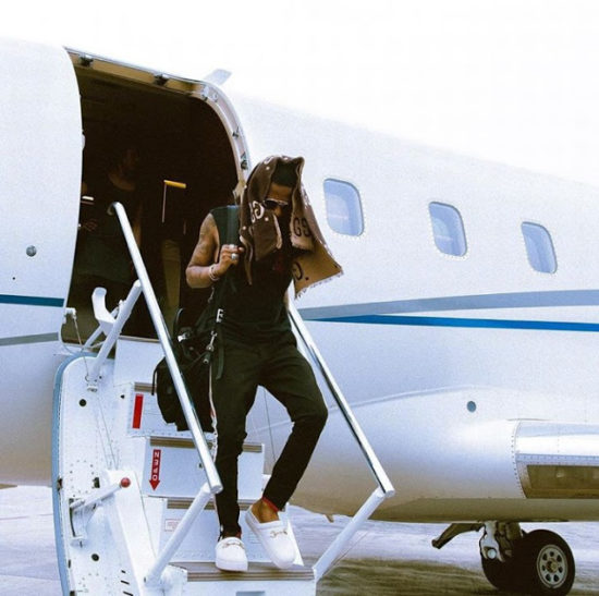 Life Of A Star! Wizkid And Tekno Pictured On-Board Same Private Jet (Photos)