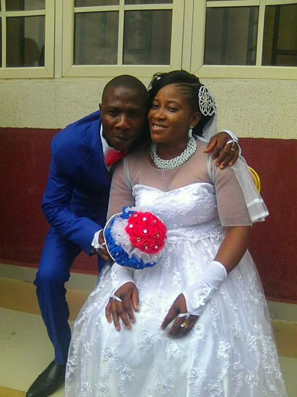 Physically-challenged lady weds her husband in Imo State (Photos)