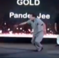 Award Winner Slumps, Dies While Dancing Onto Stage To Collect His Prize (Video)