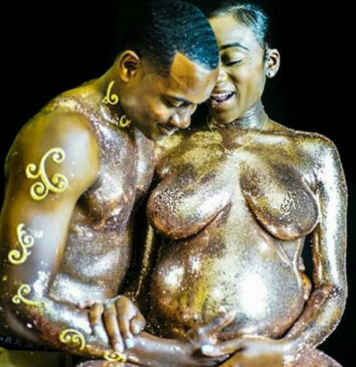 Couple's semi nude maternity photos gets mixed reactions