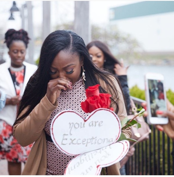 Man Takes Girlfriend To Where They Had Their 1st Date, Kneels & Proposes To Her (Photos)