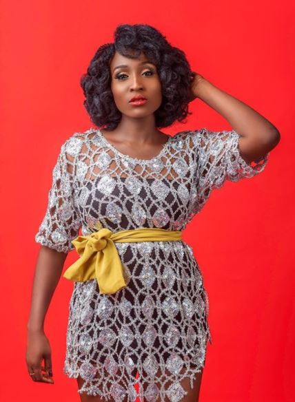 Comedian Ebiye Dismisses Aramide's Headies Win, Accuses Her Of Sleeping Her Way To Victory