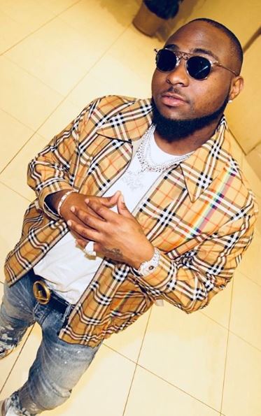 'Free 606 Autos' - Davido wants the release Suspected Yahoo Boy Arrested by EFCC