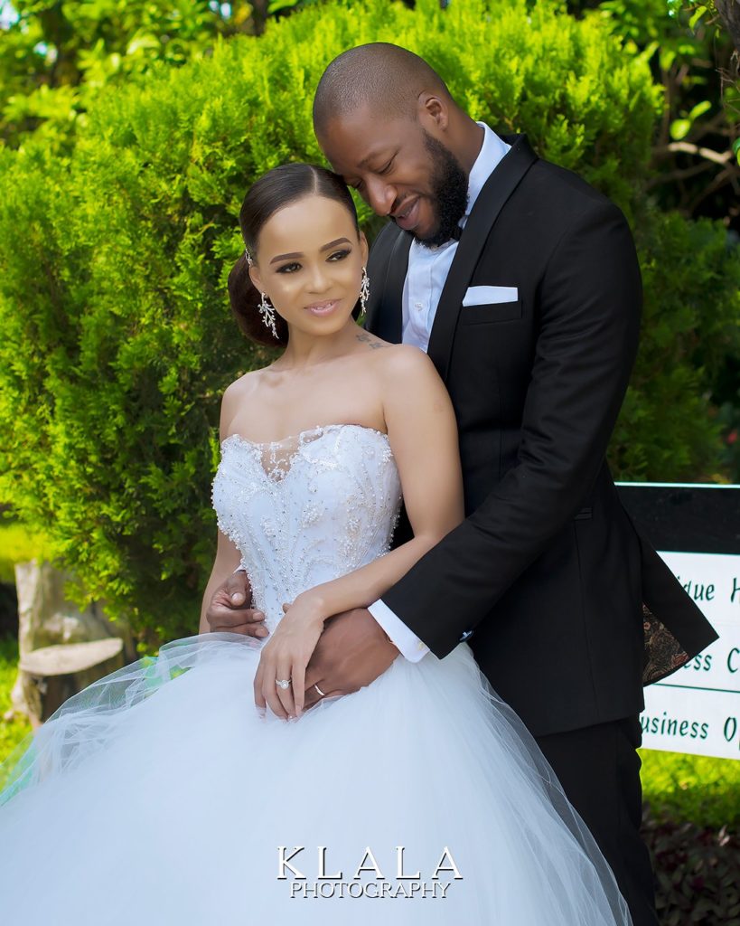 The adorable moment Stephanie Eze's mum walked her down the aisle (+ more photos)