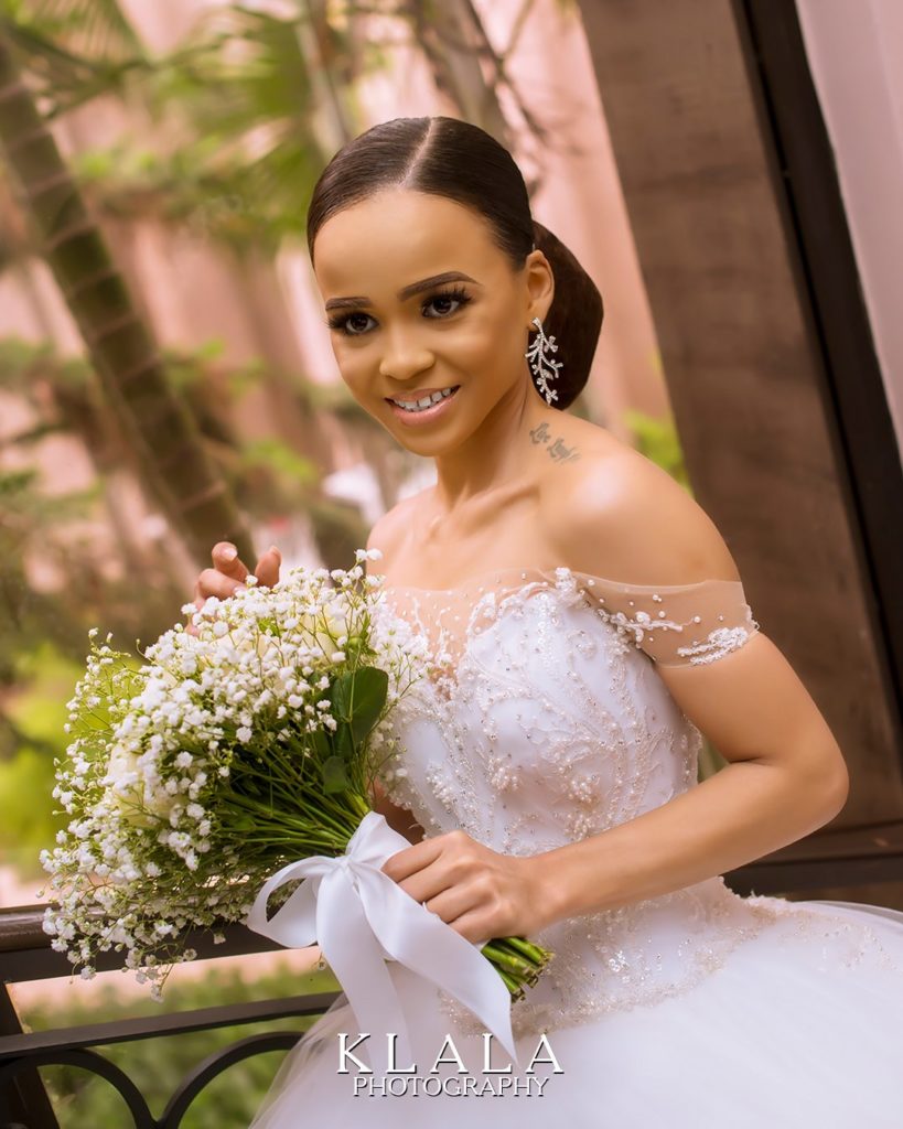 The adorable moment Stephanie Eze's mum walked her down the aisle (+ more photos)