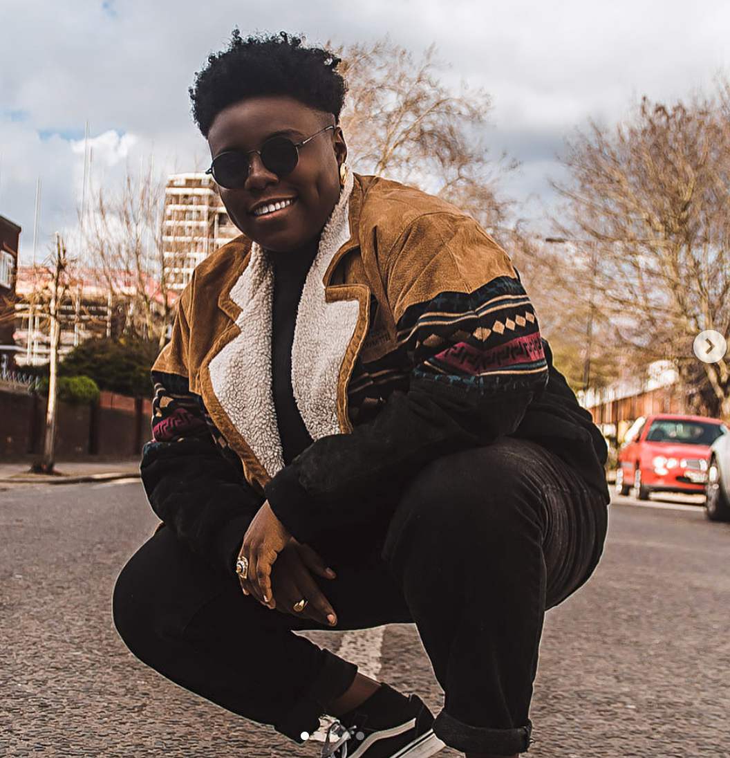 Teni Entertainer Wins Headies' Rookie of The Year Award 2018