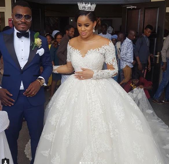 Emenike divorced Miss Nigeria 2013 and got married to Miss Nigeria 2014 - Reekado Banks