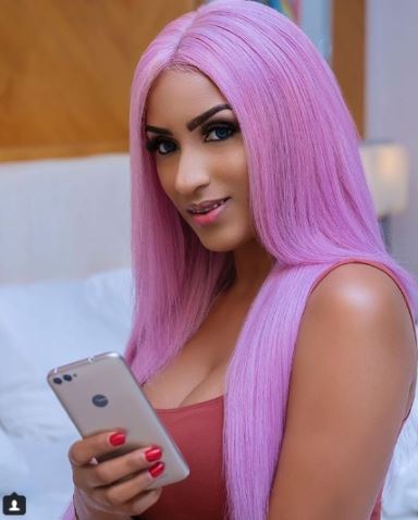 Juliet Ibrahim Stuns In New Photo While Gushing Over Her New Phone