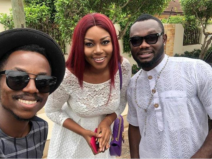 Actress Yvonne Nelson congratulates her bestie, John Dumelo on his traditional marriage... Fans react (Photos)