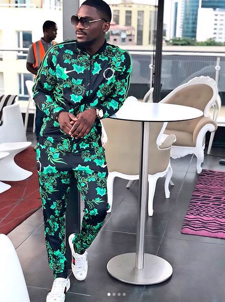 Wizkid vs Tobi Bakre in the Nike Super Eagles N70,000 Tracksuit (Photos)