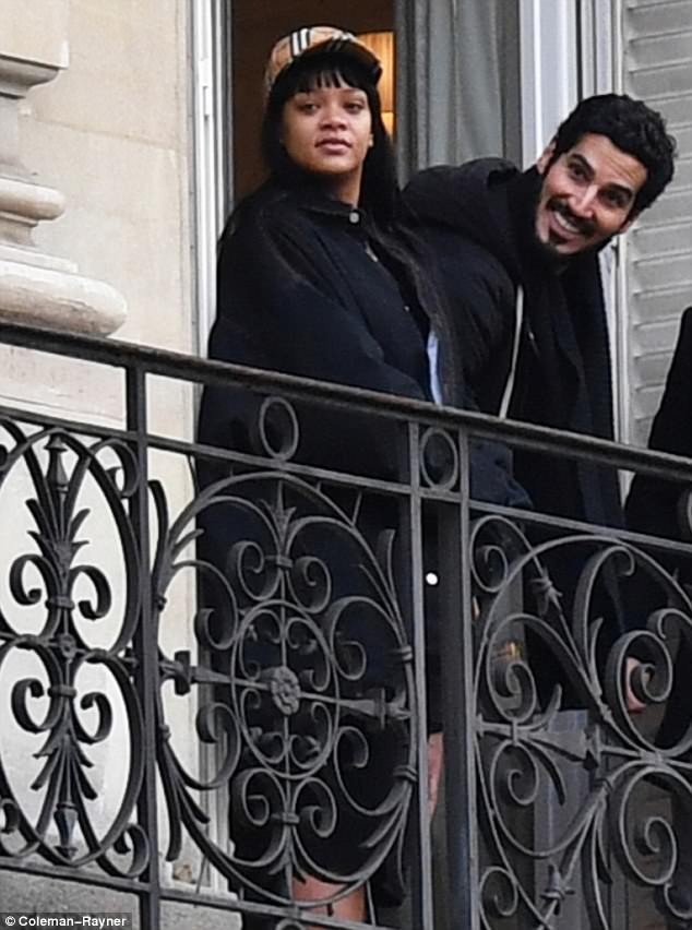 Rihanna breaks up with her Saudi Billionaire boyfriend !! (Details)