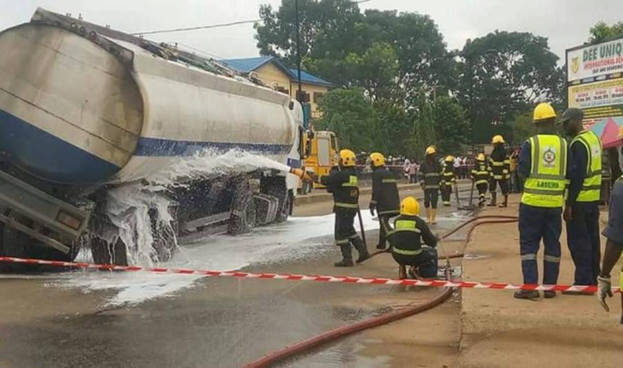 Tragedy averted as truck filled with Diesel almost falls off in Lagos