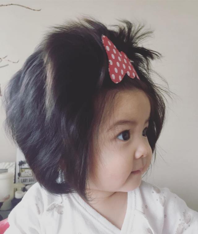 7-month-old baby breaks the internet with her amazing hair (Photos)