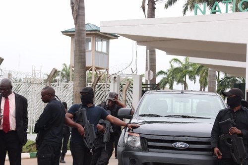 I Dare You To Fire Your Bullets - Angry Female Lawmaker Confronts Masked DSS Men At NASS (Video)