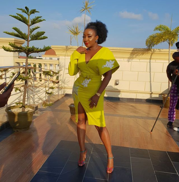 Ini Edo sparks engagement speculations as she flaunts ring (Photos)