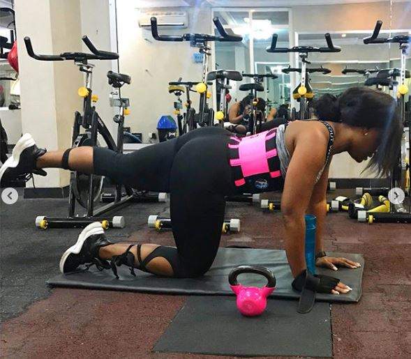 Cee-c showcases her curves as she works out in the Gym (Photos)