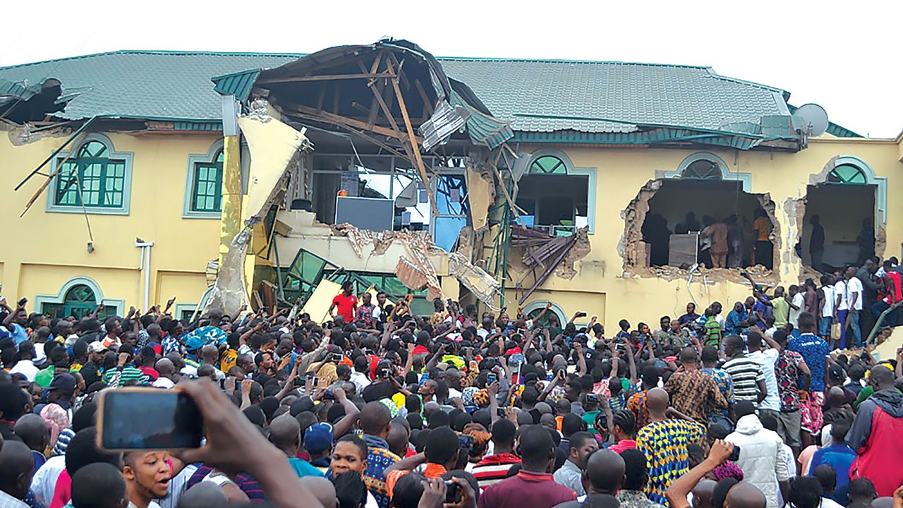 Oyo state government releases statement listing the faults of singer Yinka Ayefele's demolished music house