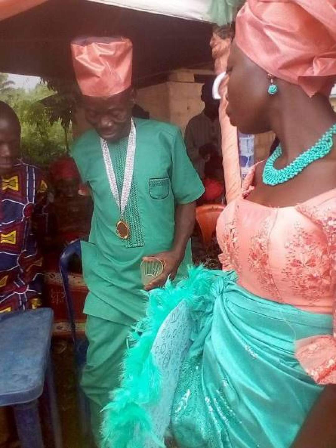 Bride looks 'unhappy' as she marries much older man in Anambra (Photos)