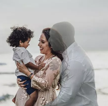 Widow photoshops late husband in maternity shoot to show he will always be with them (photos)