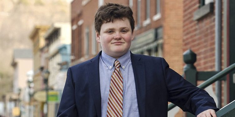 14-year-old boy running for Governor of Vermont, United States (Photos)