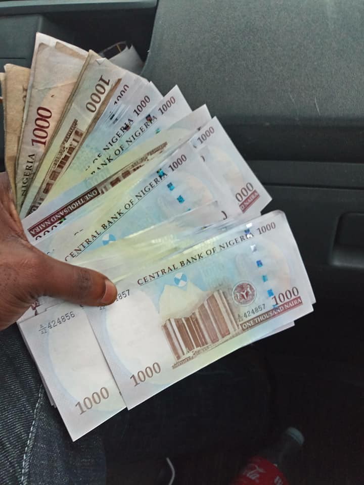 Police officer arrested for extortion after he was set up with marked N120k (photos/video)