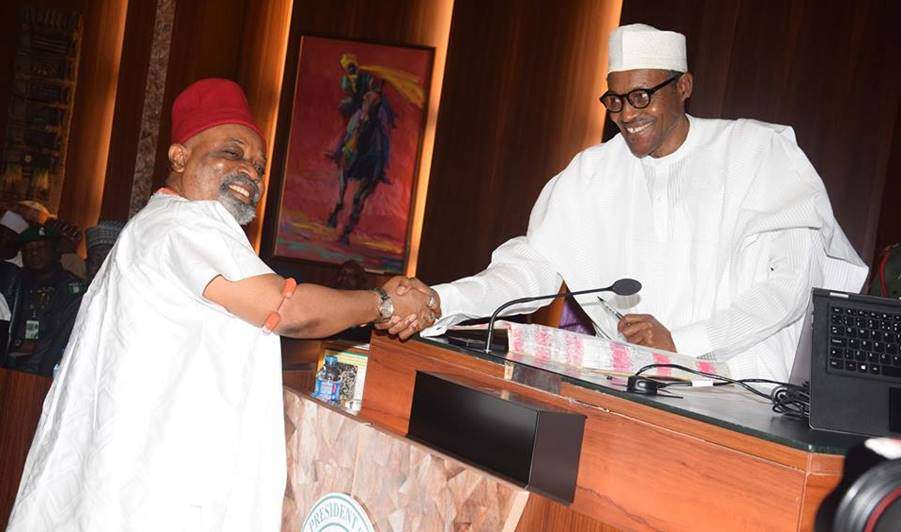 "I'm surprised Nigerians are not clapping for Buhari for reviving the economy" - Chris Ngige