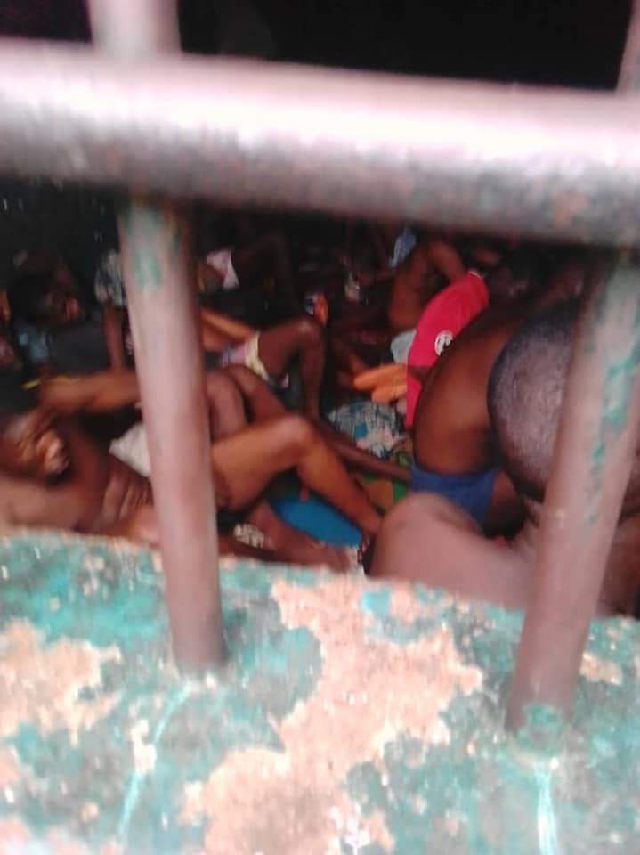 Disturbing photos of living conditions of inmates in Warri prison exposed