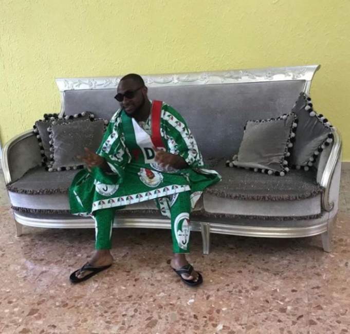 Davido rocks PDP customized Agbada for Osun campaign (Photos)