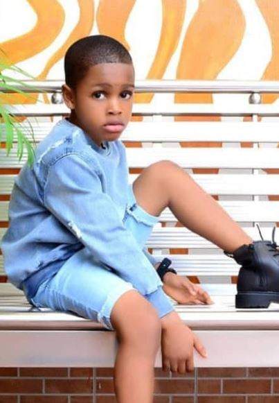 Comedian AY covers his daughter with the blood of Jesus from Angela Okorie's son's charm (Photos)