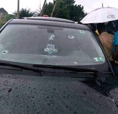 Bullets fail to penetrate pastor after he was shot in Anambra (photos)