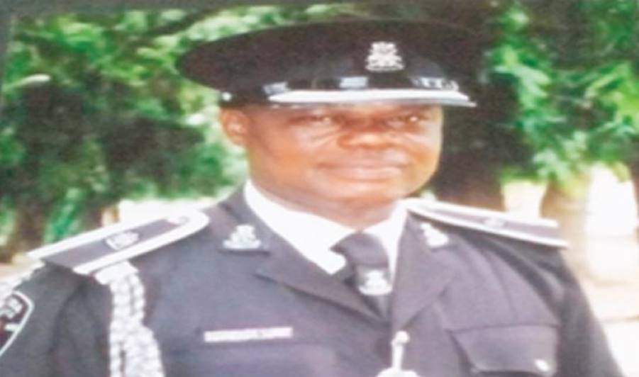 Police opens up after its gallant officer reportedly died during sex with lover in his office