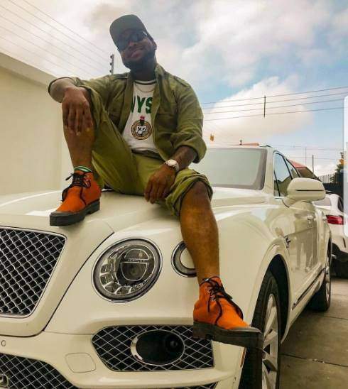 Davido is flouting NYSC rules by wearing PDP uniforms - Wale Gates