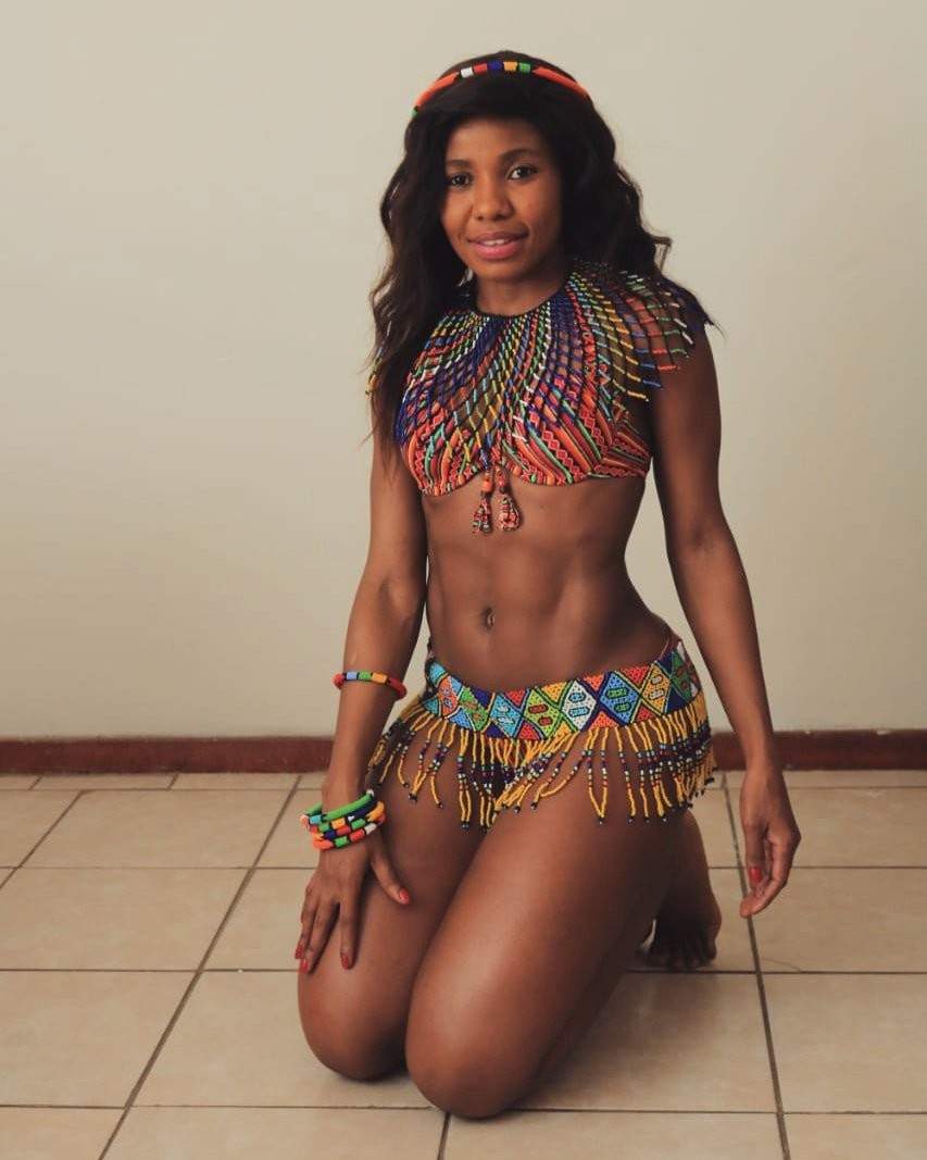 South African ladies show off their boobs, curves and stunning beauty as they celebrate Heritage Day (Photos)