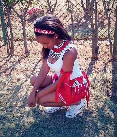 South African ladies show off their boobs, curves and stunning beauty as they celebrate Heritage Day (Photos)