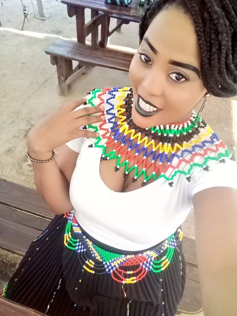 South African ladies show off their boobs, curves and stunning beauty as they celebrate Heritage Day (Photos)