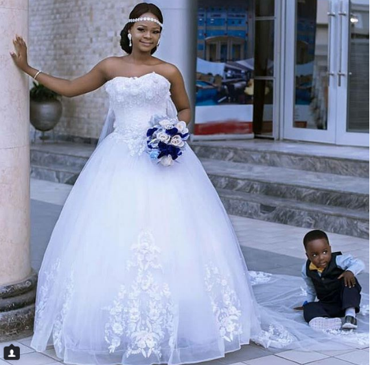 Little Boy who Photobombed Wedding Photoshoot Lands Mega Modelling Deal with Olajumoke. (See photos)