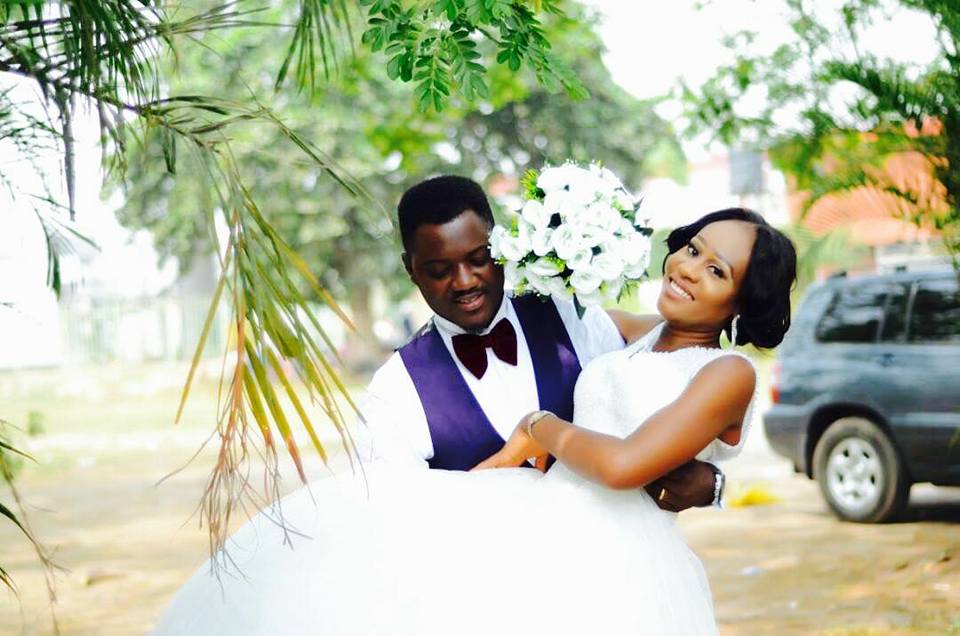 Nigerian Man Marries His Girlfriend After Dating For 10 Years (Photos)