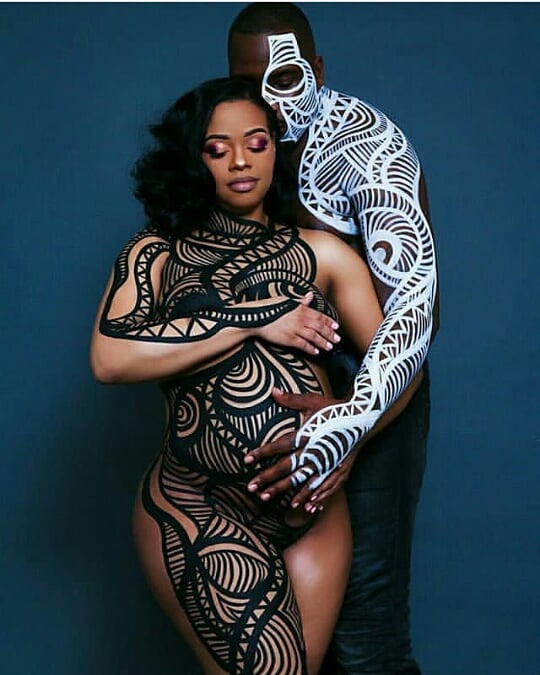 Checkout this viral couple's artistic maternity shoot (Photos)