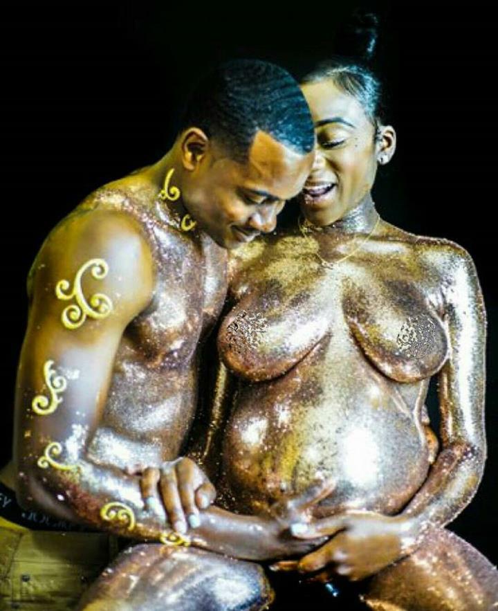 Another couple pose nude for their maternity photoshoot (Photos)