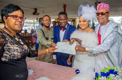 Actor Okiki Afolayan and actress Abimbola Ogunnowo ties the knot in Lagos (Photos)