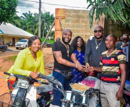 E-Money And Kcee Support Youths With Motorbikes And A Car (Photos)