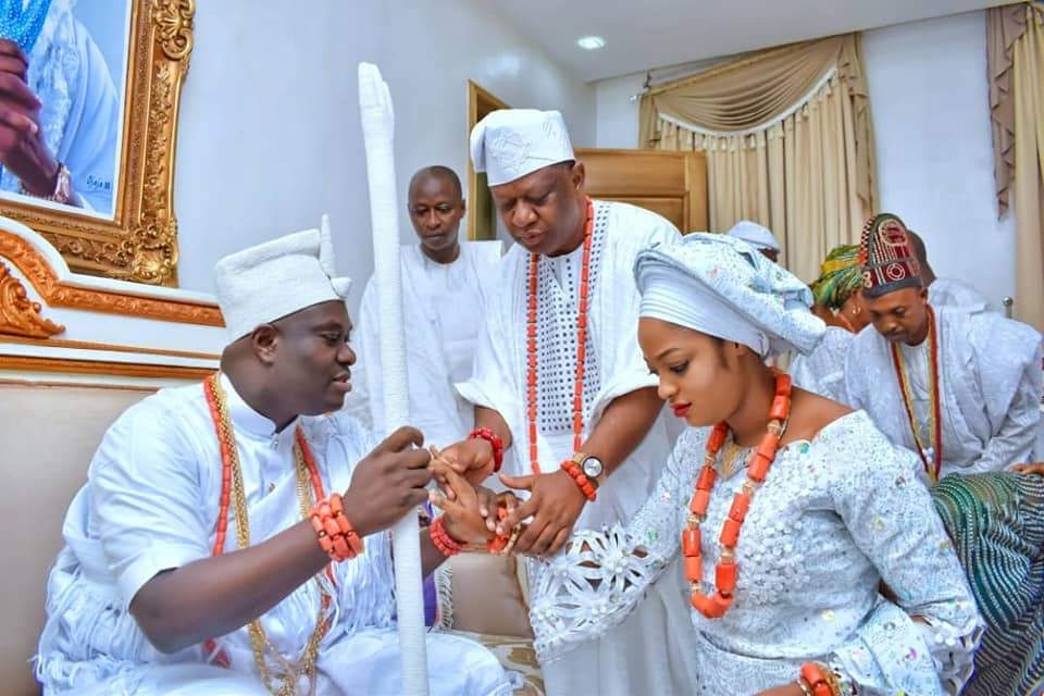 More photos as the Ooni of Ife welcomes his new queen to his palace