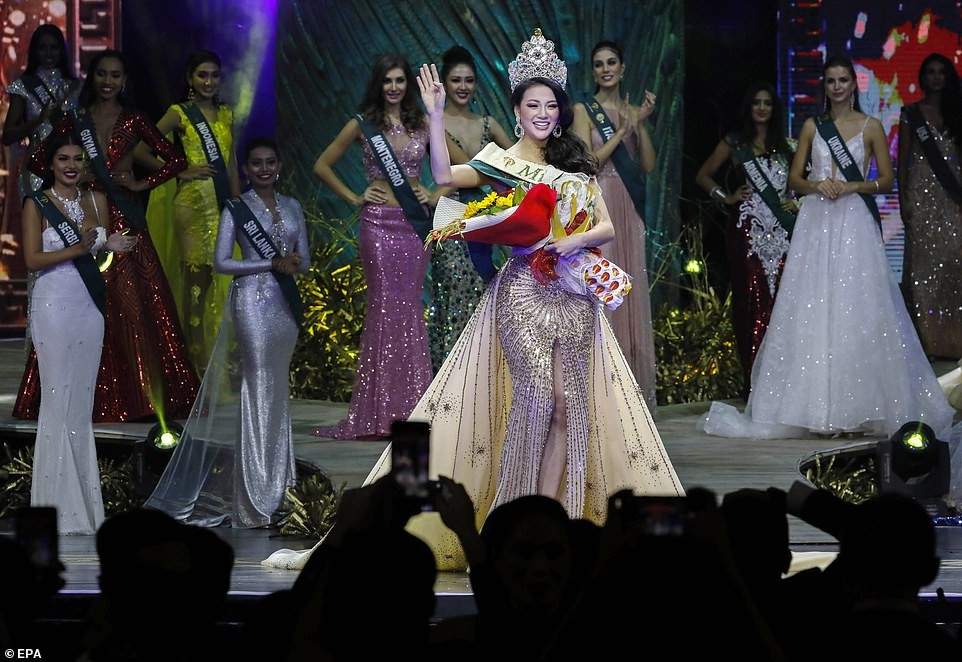 23-Year-Old Vietnamese Model Defeats 86 Stunning Beauties To Emerge As Miss Earth (Photos)