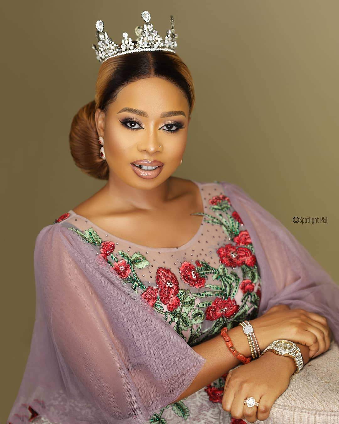 Alaafin Of Oyo's Queen Ajoke Celebrates 29th Birthday With Beautiful Photos