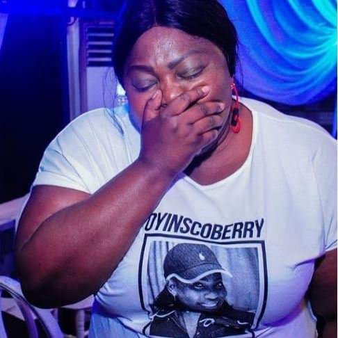 Nollywood actress Eniola Badmus in tears as she buries friend (photos)