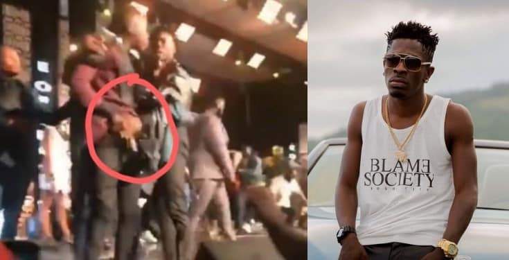 Shatta Wale calls out Stonebwoy for pulling out a gun on him on stage