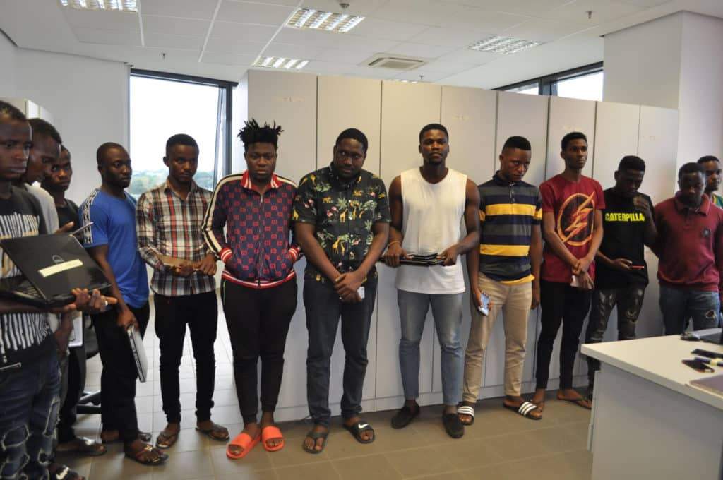 EFCC arrests 25 LAUTECH students for Internet Fraud
