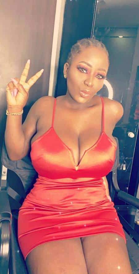 'Low budget Ikeja Amber Rose' - Two ladies set Twitter on fire as they abuse each other