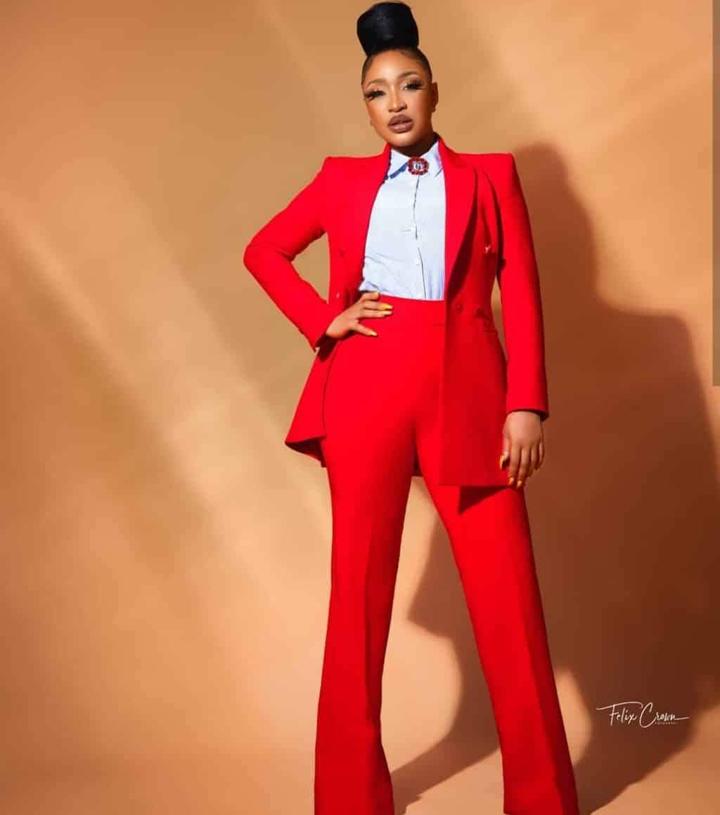 Tonto Dikeh reveals that she's living a fake life